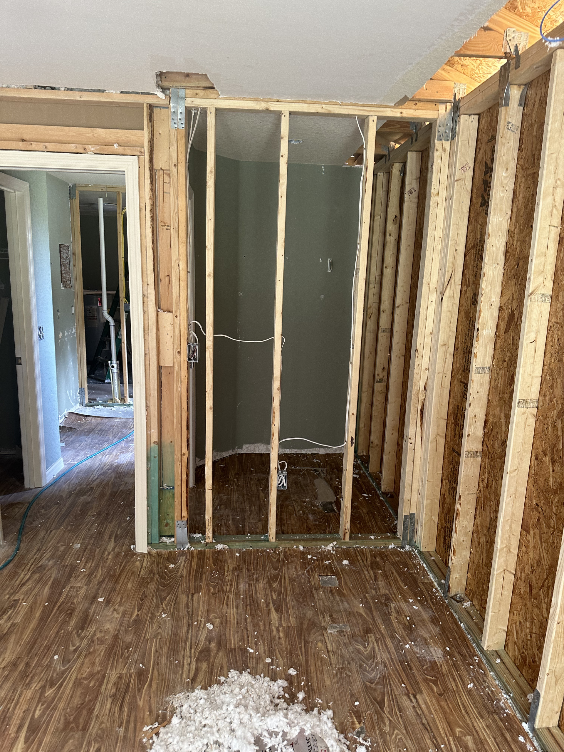 973AE3C3-FBAA-44D8-8E77-EB82469CAD86